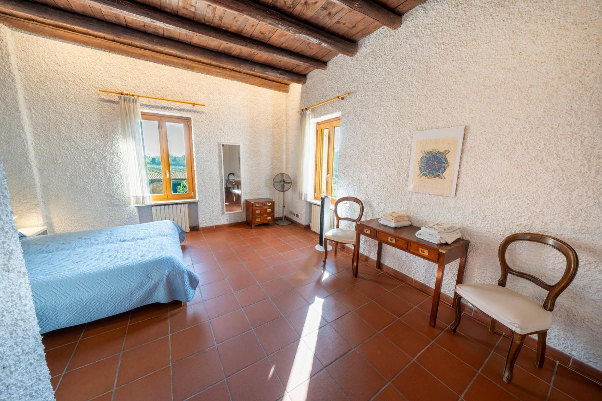 Casa Ghirlanda Con Piscina E Campo Da Tennis Лацизе Екстериор снимка