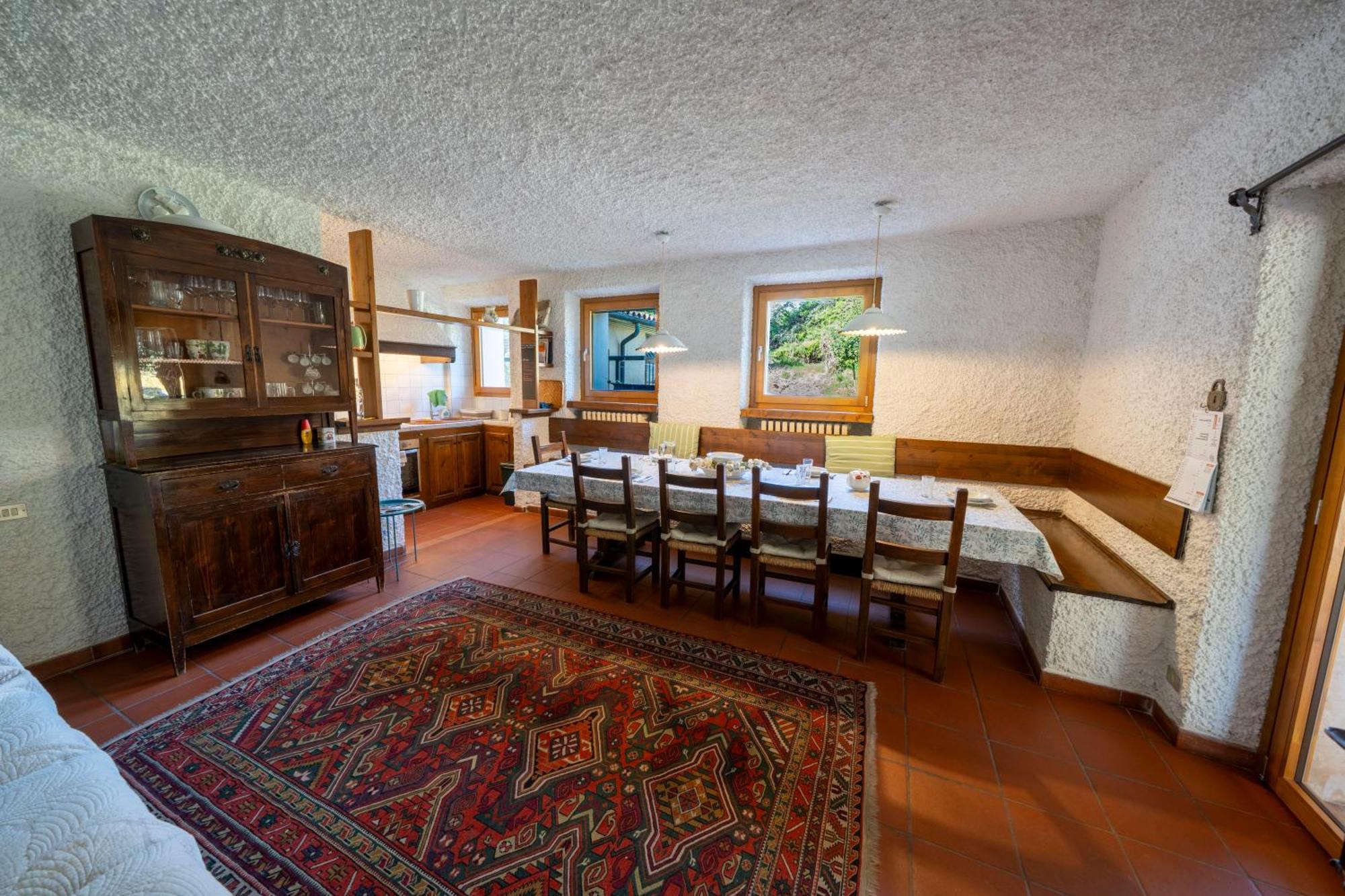 Casa Ghirlanda Con Piscina E Campo Da Tennis Лацизе Екстериор снимка